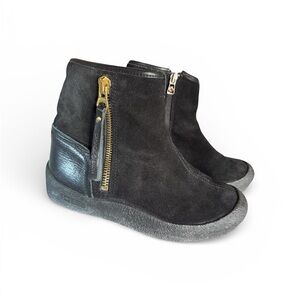100% Lambswool Lined |Canada Snow | Winter Boots |Black Suede Zip| EU 41 or 9.5